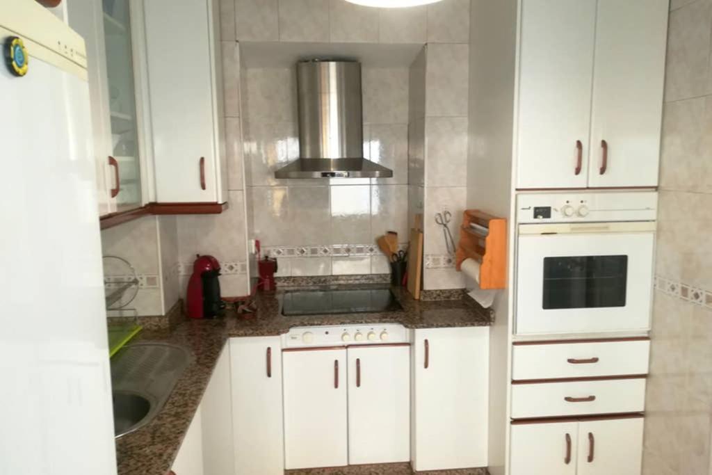 Bonito Apartamento Centro Onil Luaran gambar