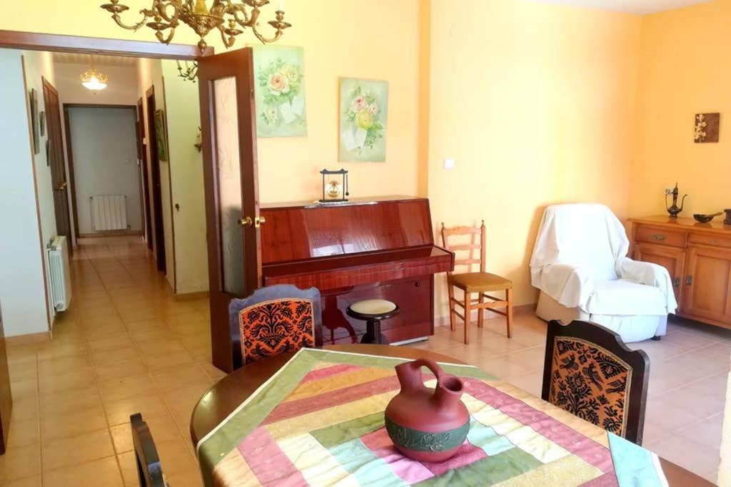 Bonito Apartamento Centro Onil Luaran gambar